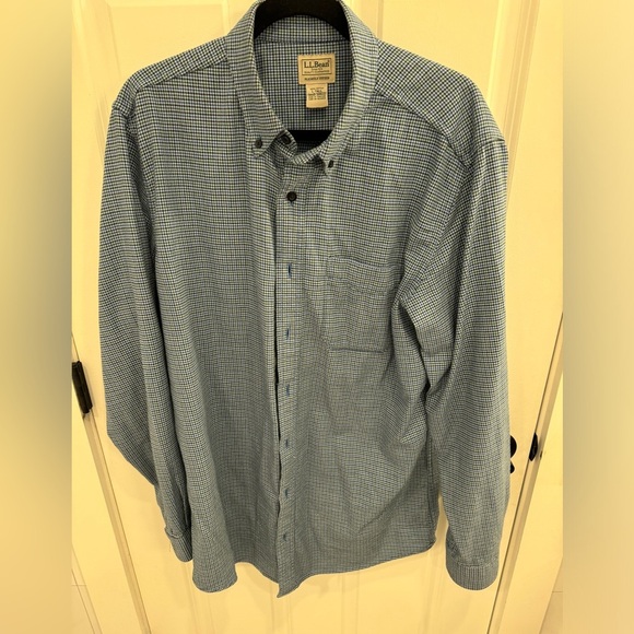 LL Bean flannel dress shirt - Picture 1 of 3